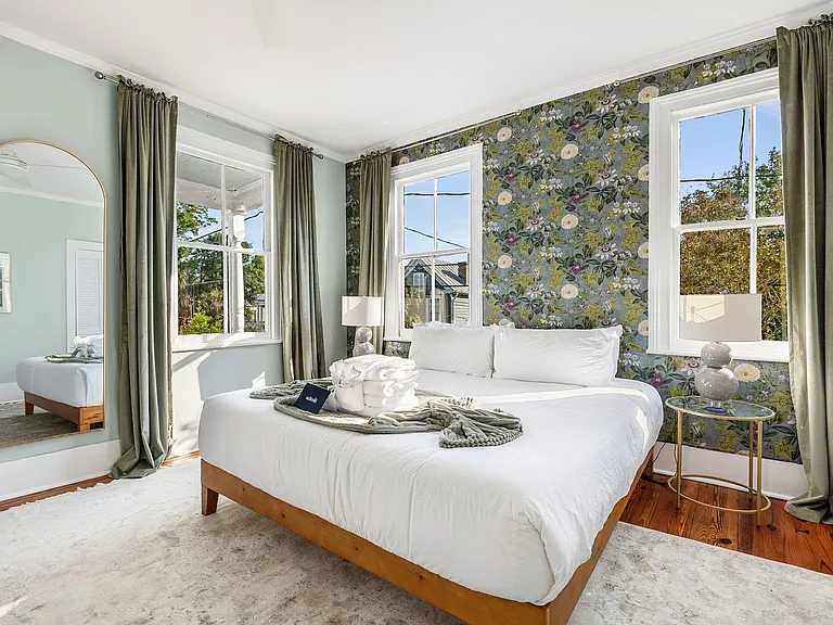 12 Percy St — Photo 3