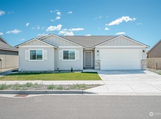 360 Emma Dr, Wenatchee, WA 98801