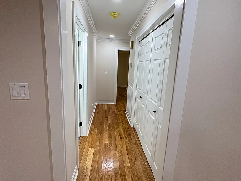 469 Circle Dr — Photo 18