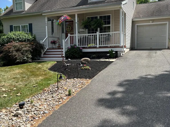 168 Fairfax Dr, Cinnaminson, NJ 08077