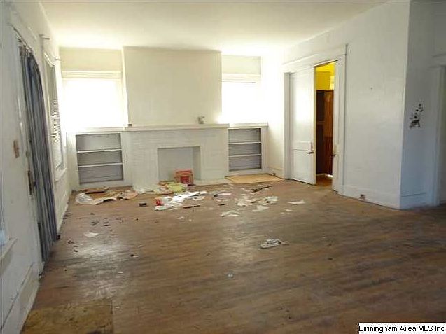 2nd image of 1520 29th St N