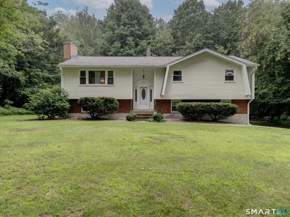 24 Tunxis Road, Bristol, CT 06010