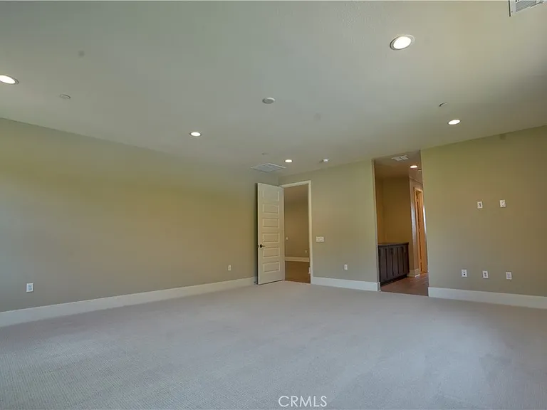 6544 Canyon Oaks Dr — Photo 23
