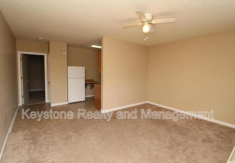 706 Peachers Dr #A — Photo 3