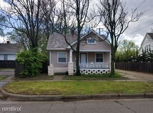 409 W 9th St N, Wichita, KS 67203