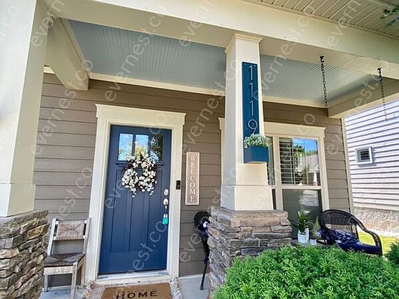 3rd image of 1119 Frewin St