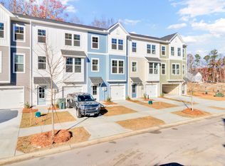 2011 Quiet Ibis Rd, Hanahan, SC 29410