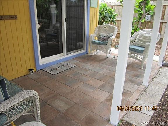 4th image of 822 E 25th Ave