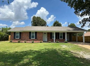 9156 E Sandidge Rd, Olive Branch, MS 38654