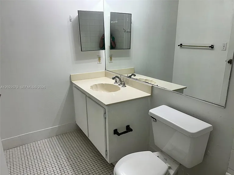 7601 E Treasure Dr #2104 — Photo 18
