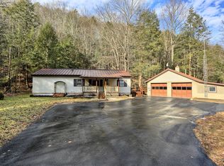 403 Pine Swamp Rd, Catawissa, PA 17820