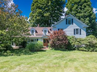 1753 S East St, Amherst, MA 01002