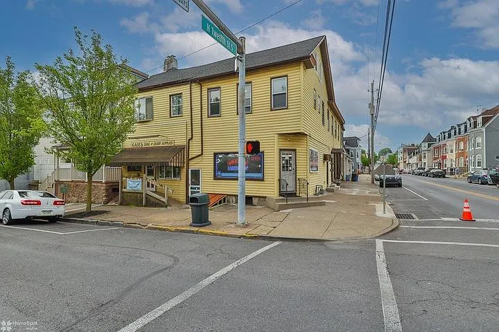 1154 Northampton St #3 — Photo 35