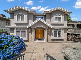 4049 Curle Ave, Burnaby, BC V5G 2Z2