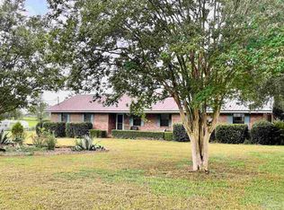 5853 Chestnut Rd, Molino, FL 32577