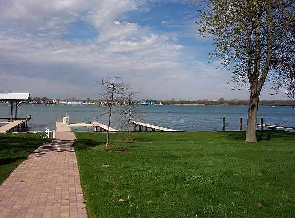 2nd image of 28560 Swan Island Dr