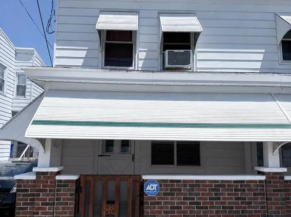 5 N MORRIS STREET, SAINT CLAIR, PA 17970