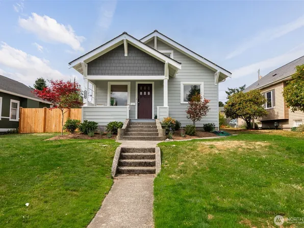 2018 Oakes Avenue, Everett, WA 98201