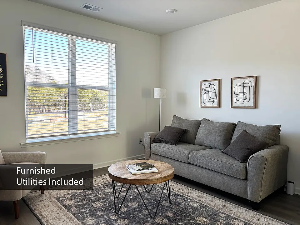 212 Asbury Oak Ln
