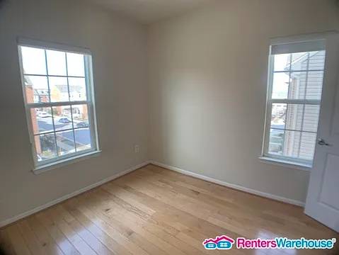 7440 Singers Way — Photo 15