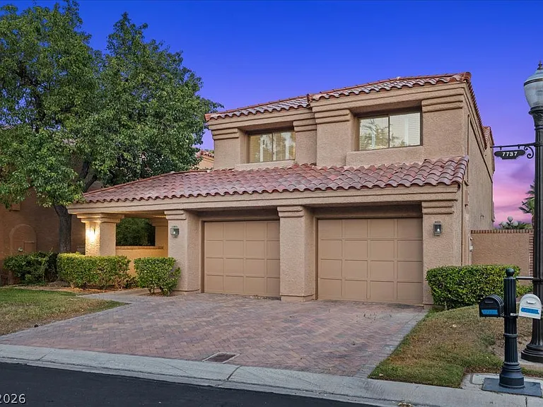 7737 Spanish Lake Dr — Photo 2