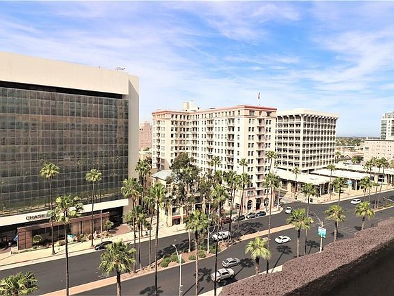 4th image of 488 E Ocean Blvd Unit 1006