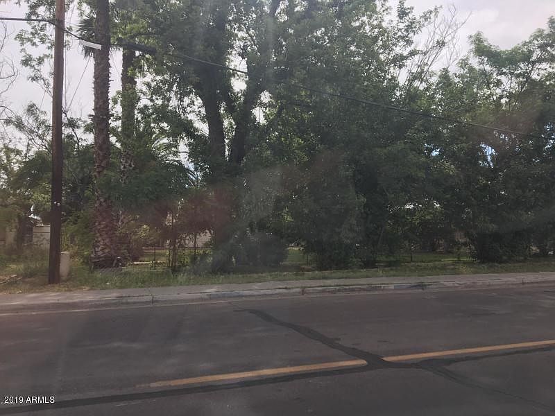 17th Ave Front