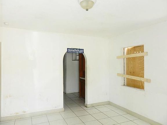 2nd image of 12800 Wood St