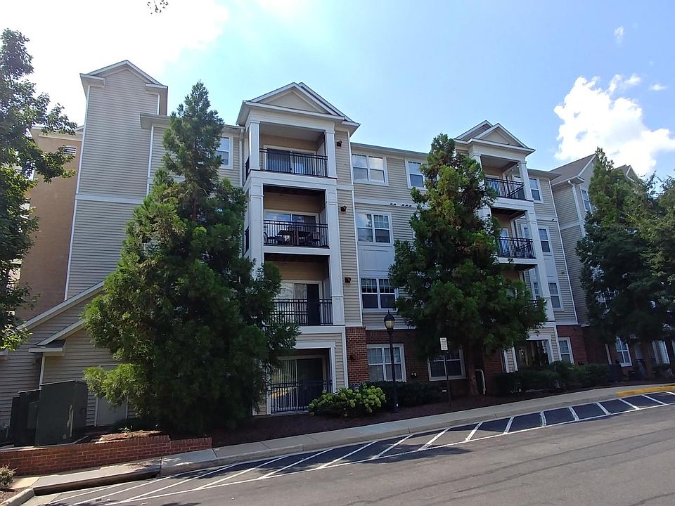 1st image of 12956 Centre Park Cir APT 108