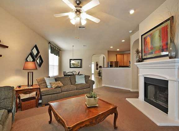 2nd image of 1722 Wood Vista Pl