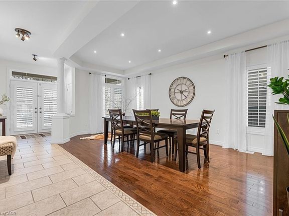 5th image of 87 Newcombe Rd