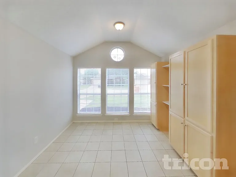 757 Dema Ln — Photo 4