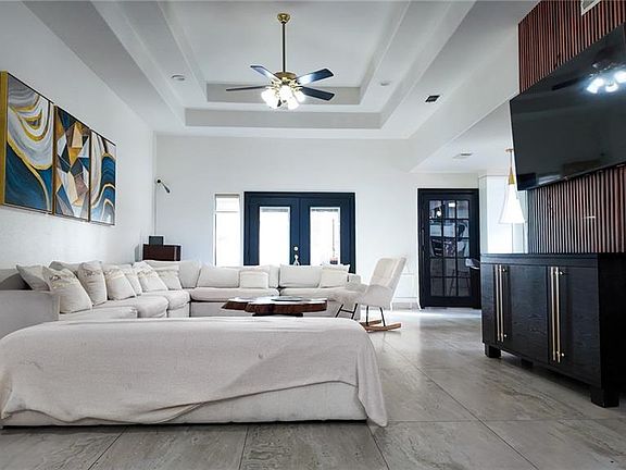 2nd image of 2408 Sailfish Ave