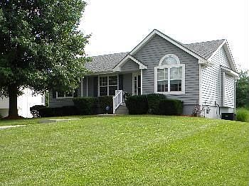 1st image of 1811 NW Harbor Ct