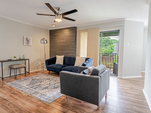 3rd image of 15151 Berry Trl APT 1410