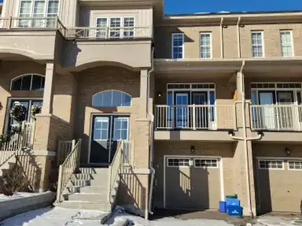 122 Elephant Hill Dr #1A, Clarington, ON L1C 0V9