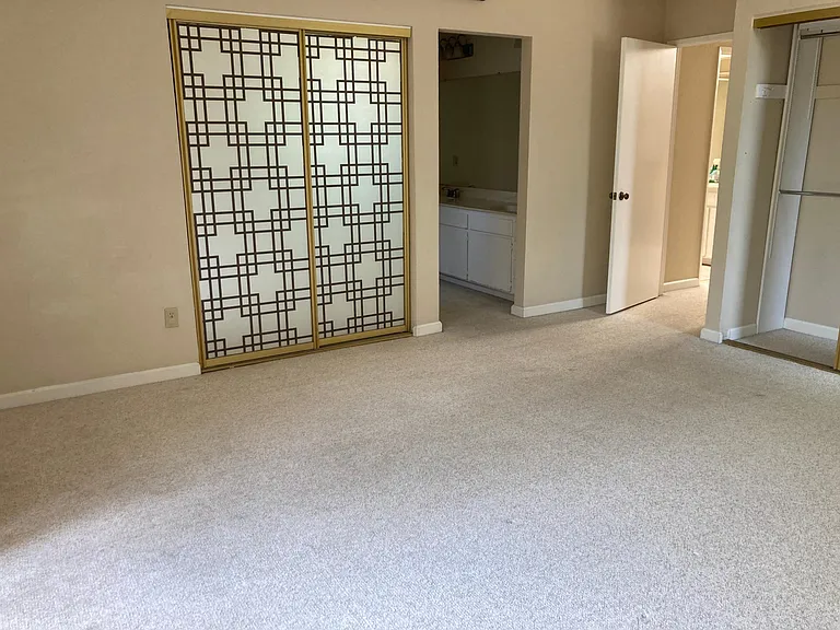 240 Flynn Ave — Photo 19