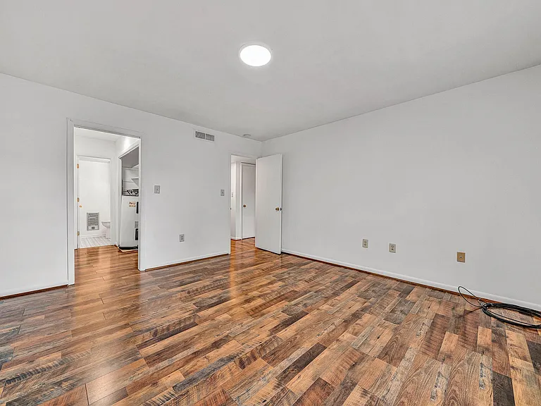 5260 Crossbow Cir #7D — Photo 24