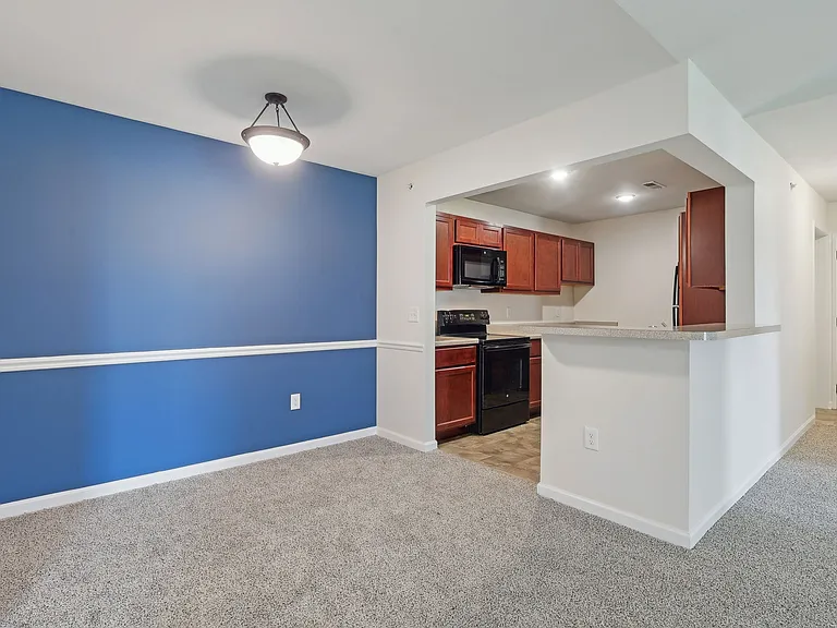 Nicholas Place Apartments — Photo 73