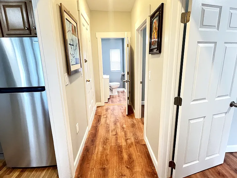31 Ridgeway St #1 — Photo 10