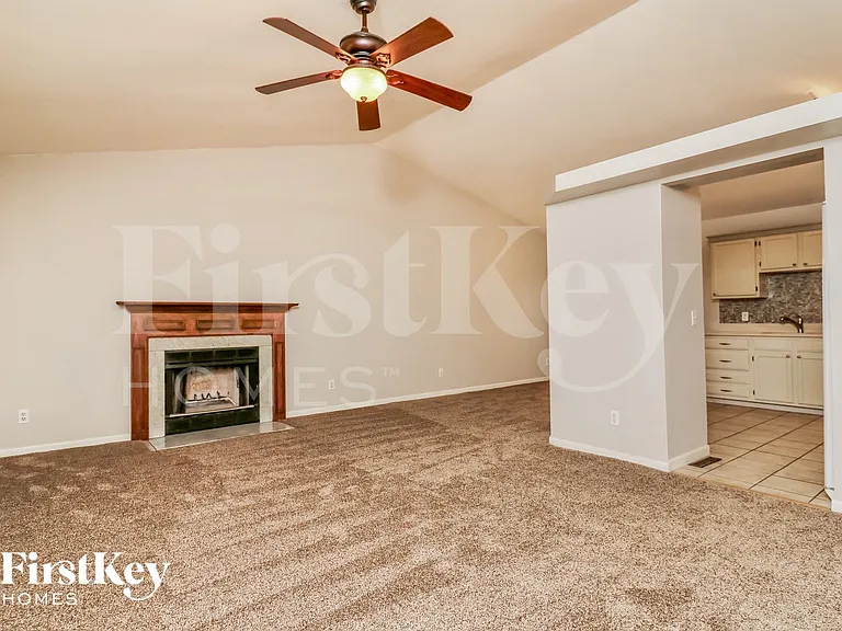 1831 Florine Ct — Photo 4