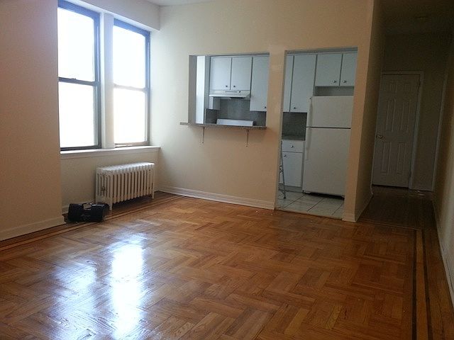 1st image of 4315 45th St APT 4D