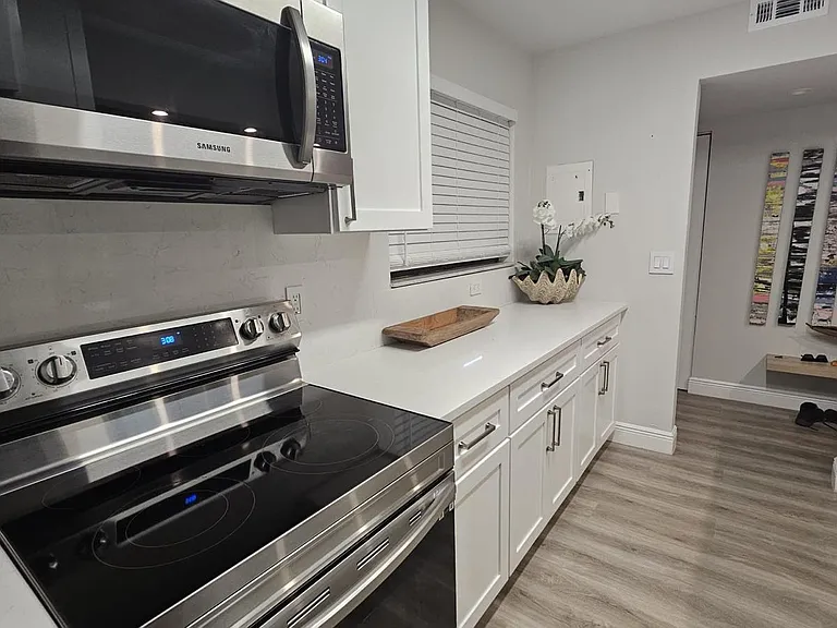 120 NW 70th St #1040 — Photo 5