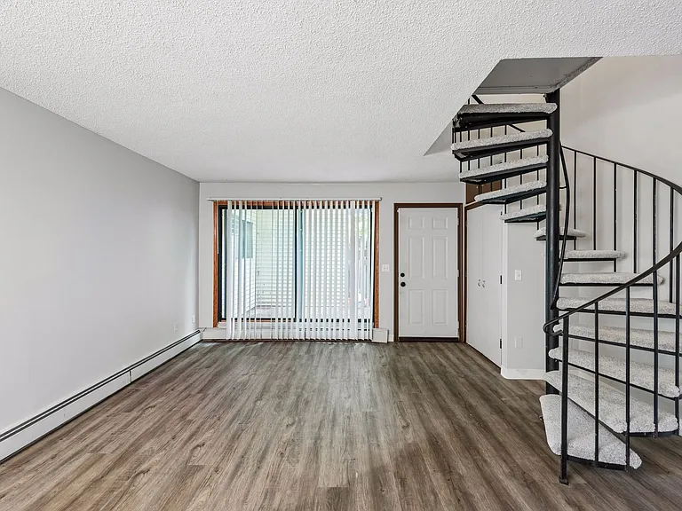 7410 72nd Ln N #7410 — Photo 16
