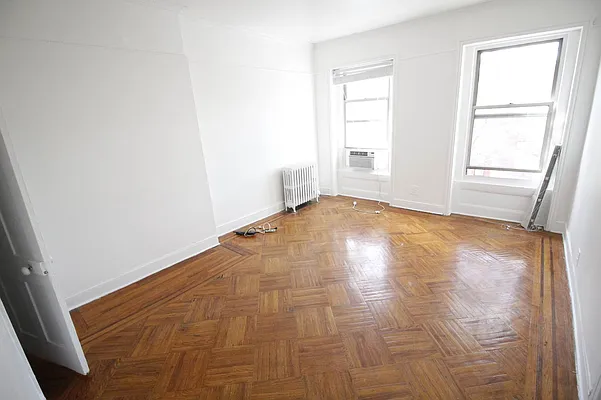 Rented by Realty Nerd | media 3