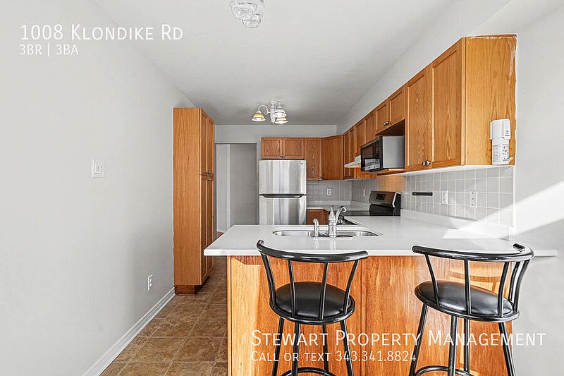 Ottawa House for rent - 3 Bedrooms — photo 7