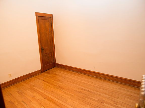 Bedroom #1