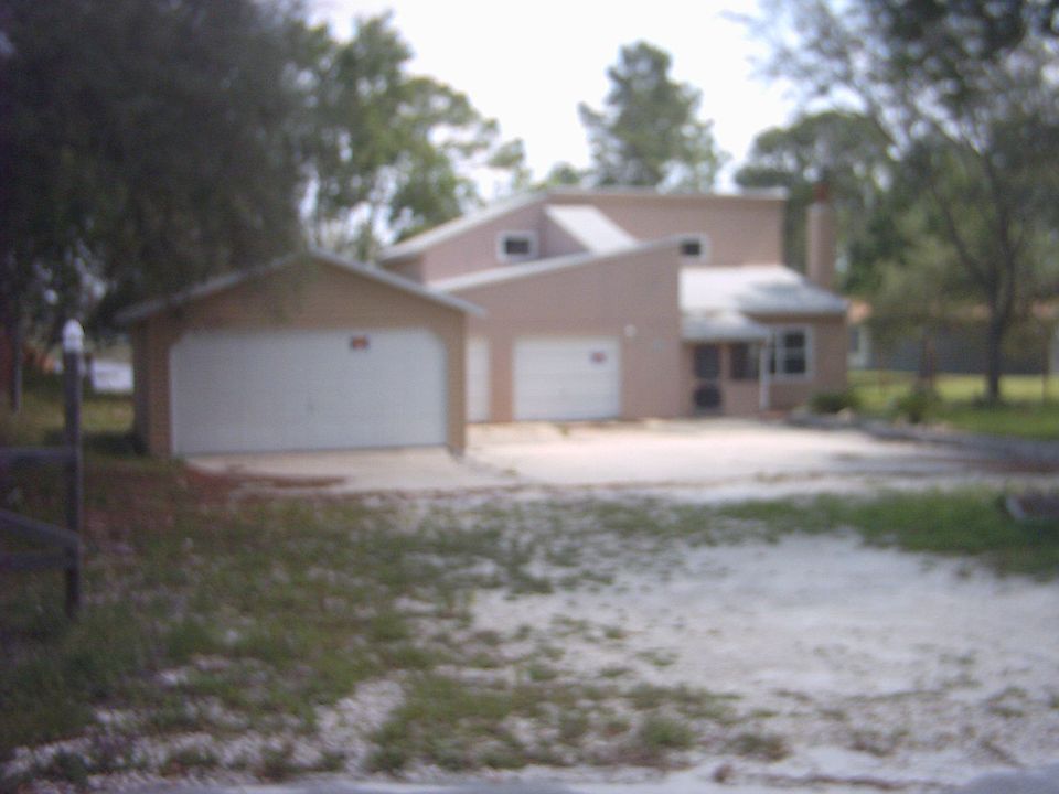 1st image of 3628 Lake Diana Dr