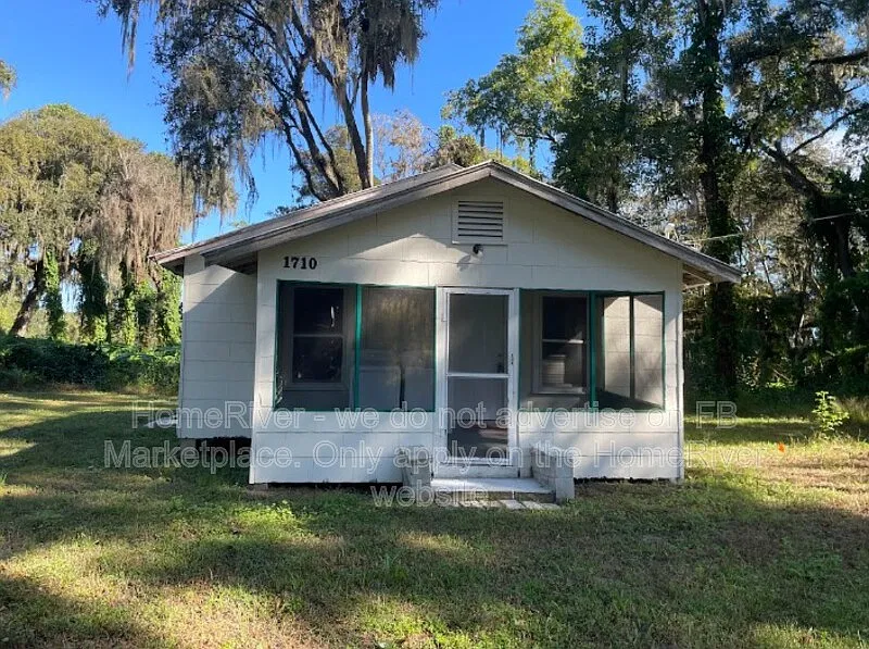1 bed, 1.0 bath, 432 sqft, $1,095 — Photo 1