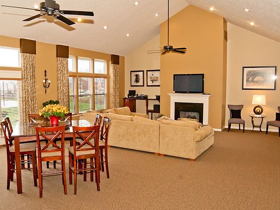 4th image of 551 Napa Valley Ln APT 5